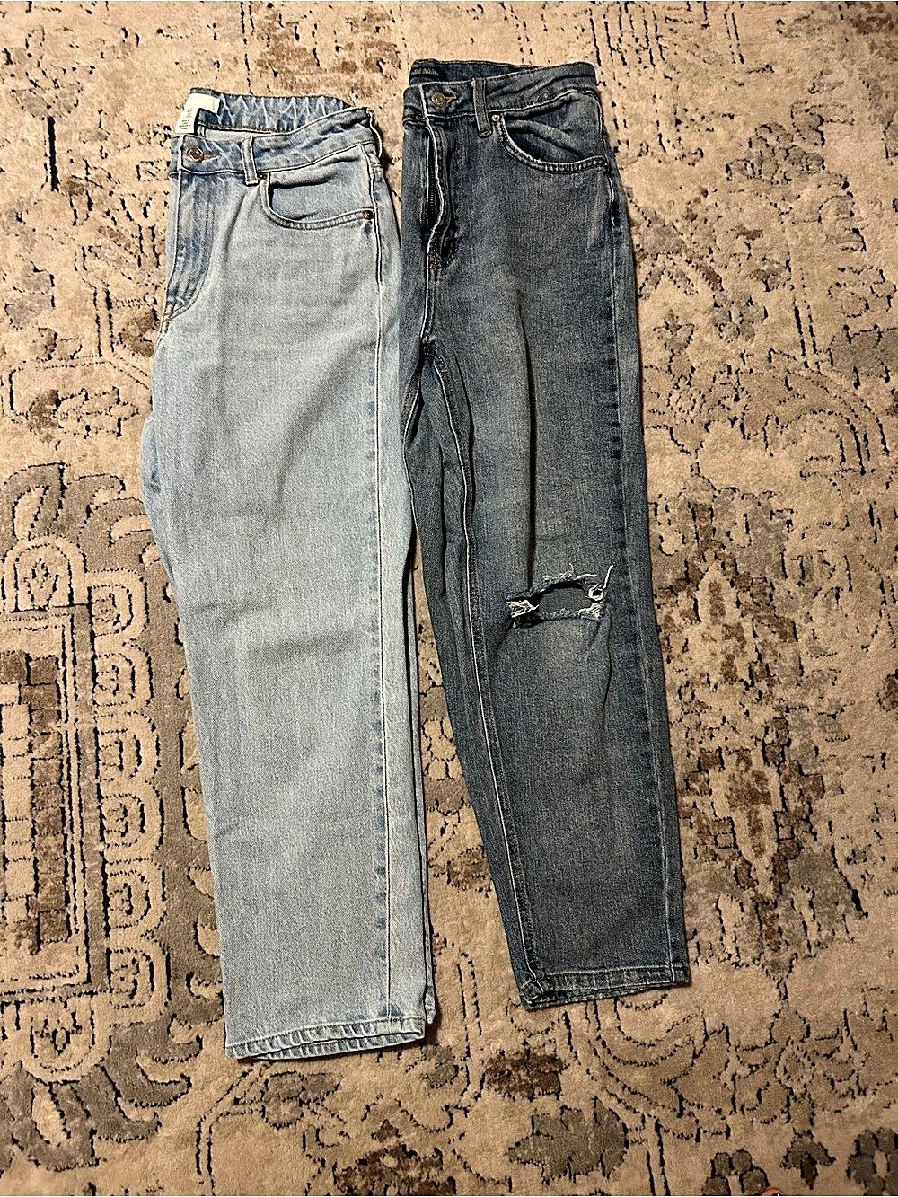 H&M Mom High Waist Ankle Jeans Blue Straight-Leg Jeans 2-Pair Lot